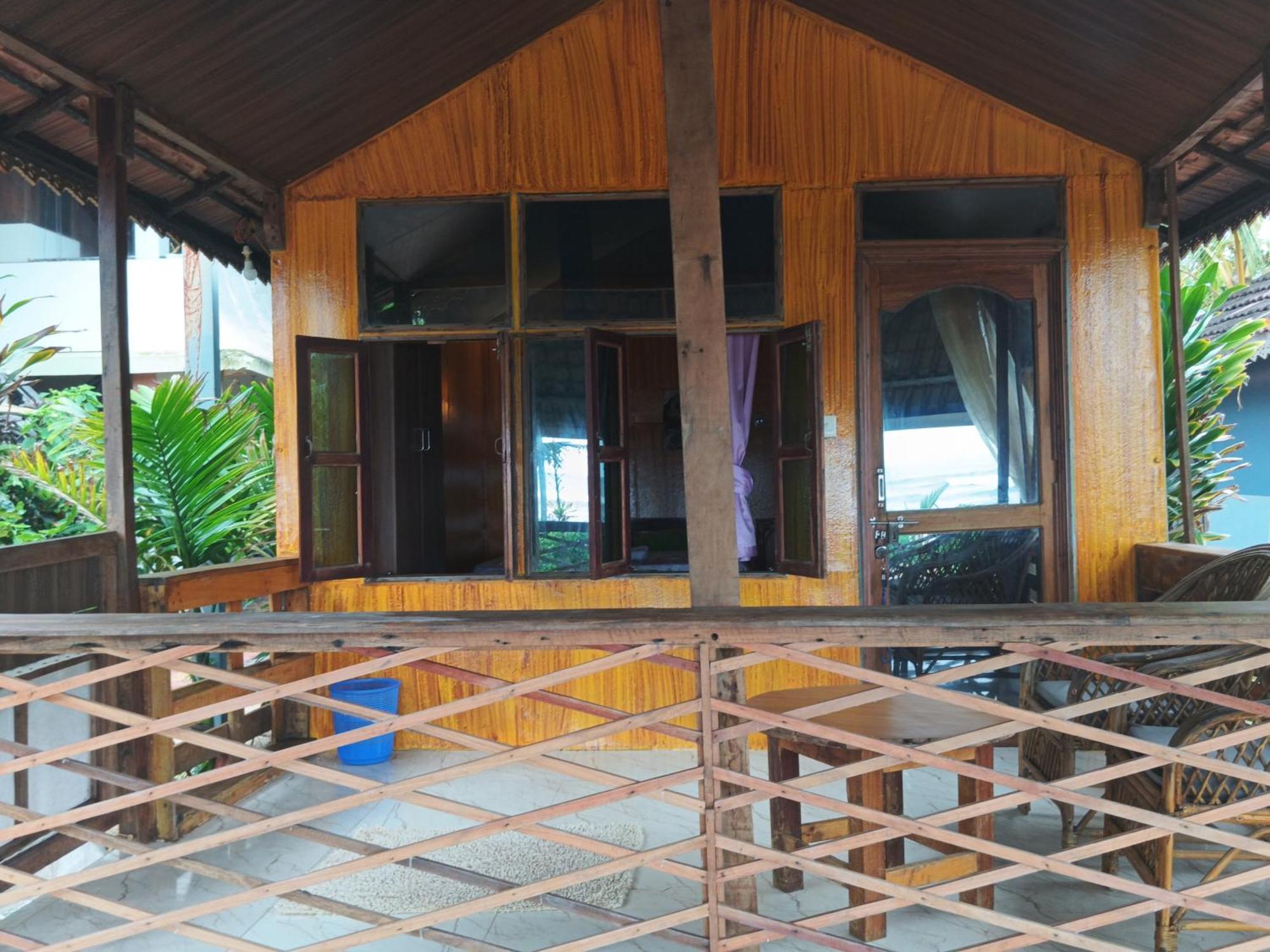 Hotel Monsoon Agonda Exterior foto