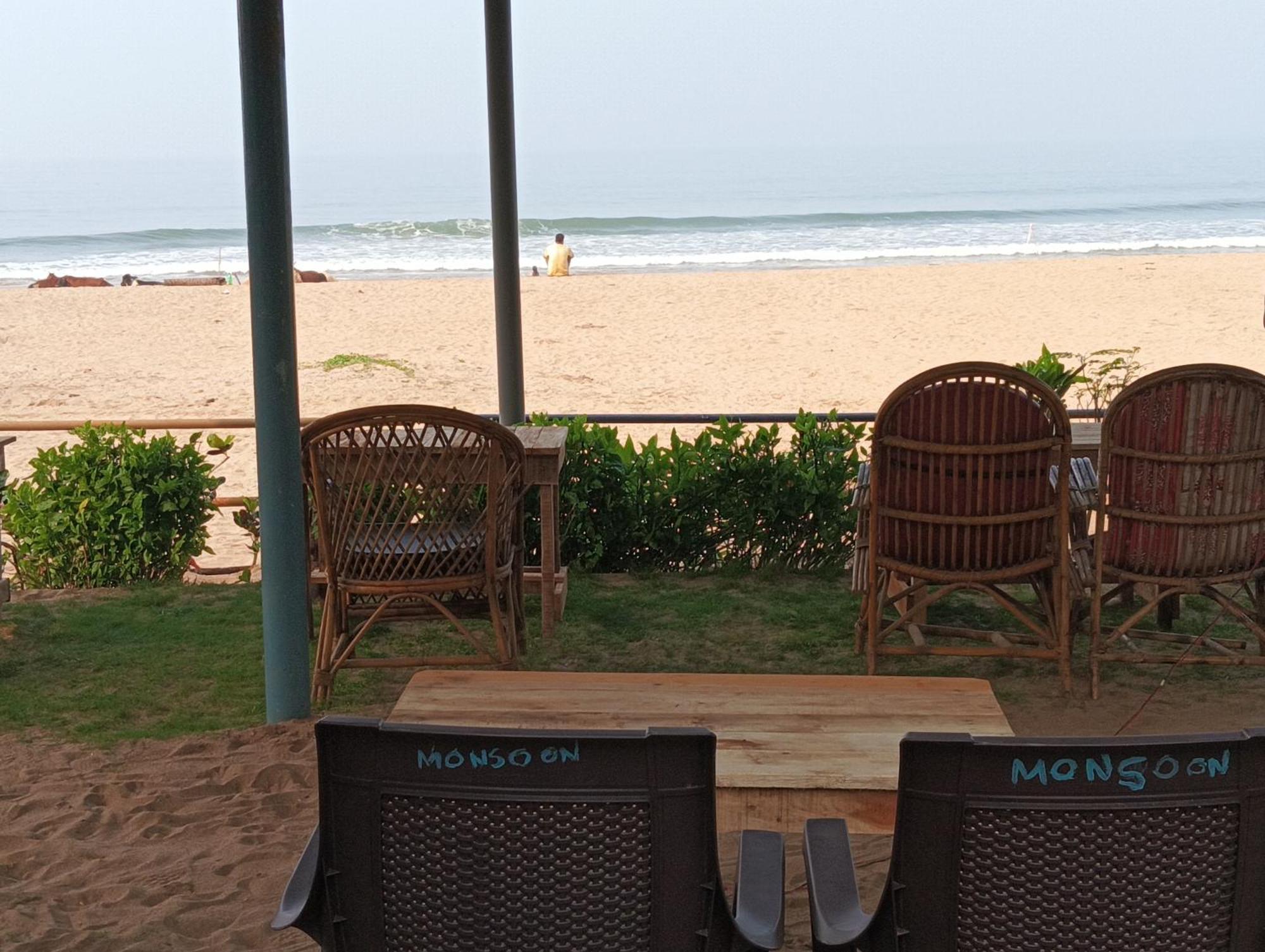 Hotel Monsoon Agonda Exterior foto