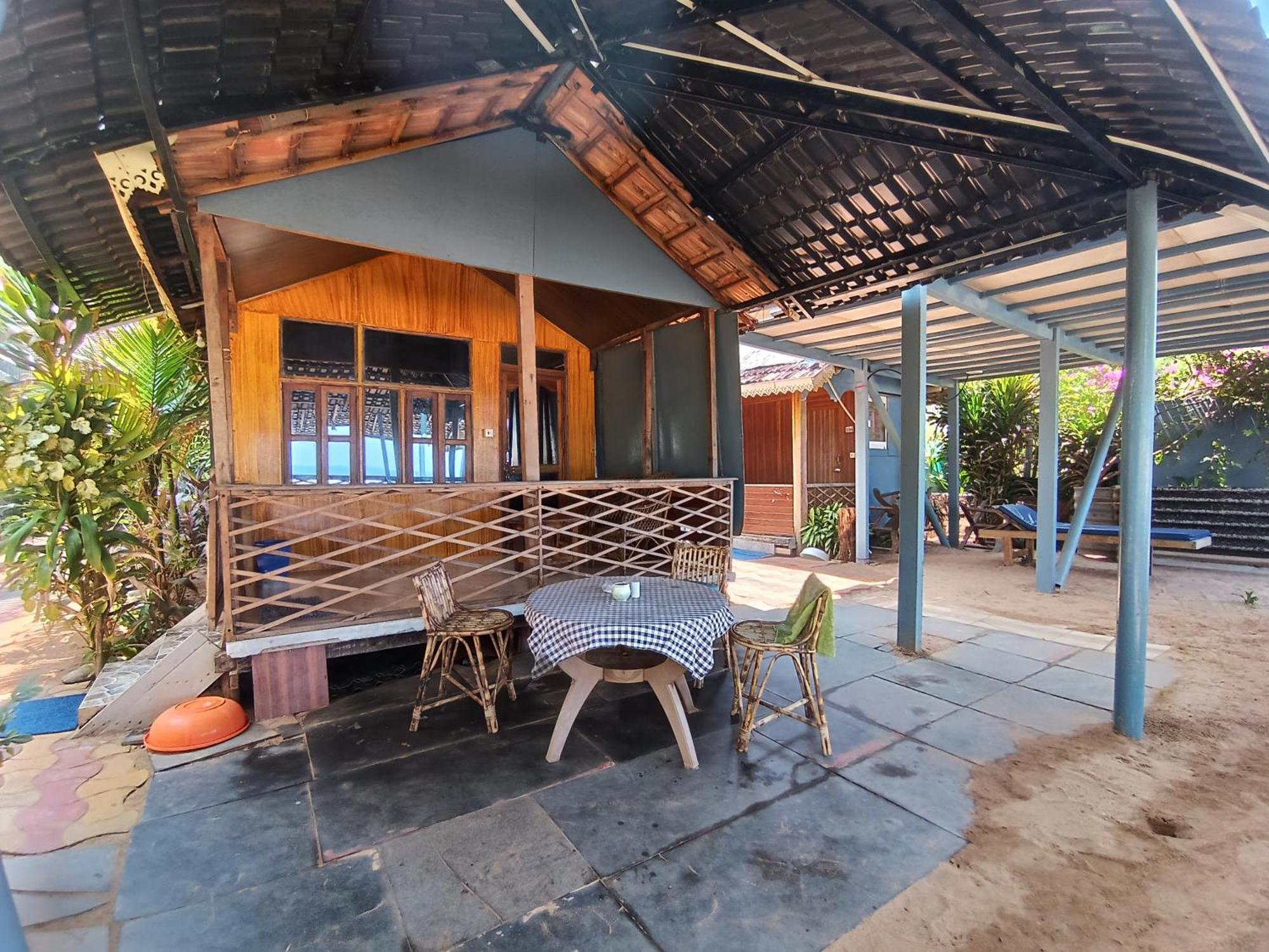 Hotel Monsoon Agonda Exterior foto